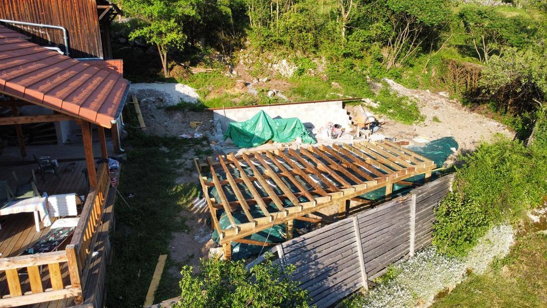 Raised deck frame from above
